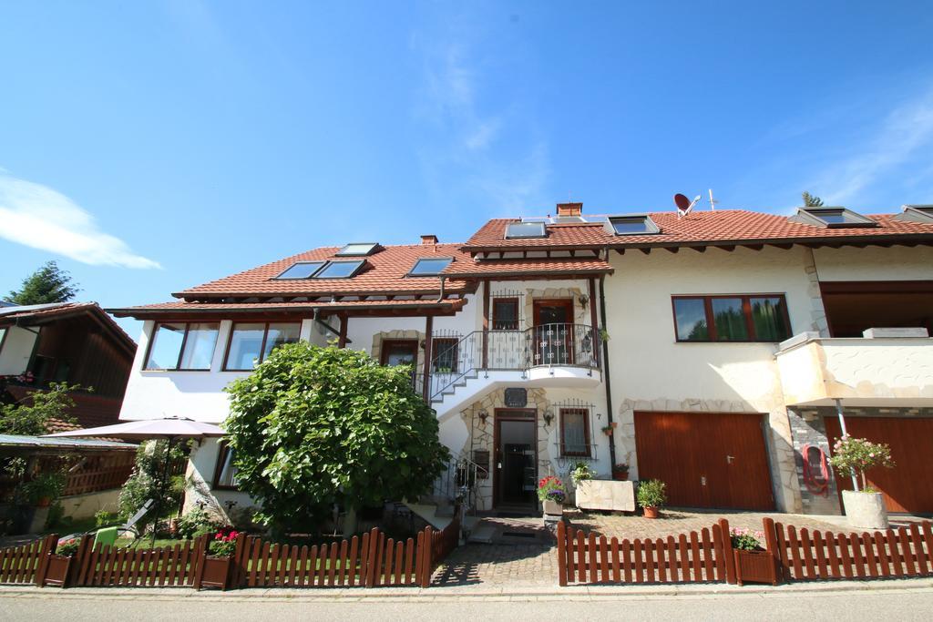 Familien Themen-Appartement Freiburg In Soelden 2 Schlafzimmer Ruang foto